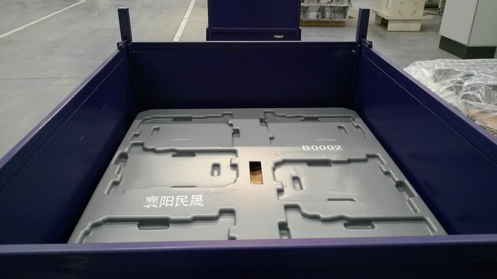 17.吸塑托盤(pán) 17.吸塑托盤(pán)