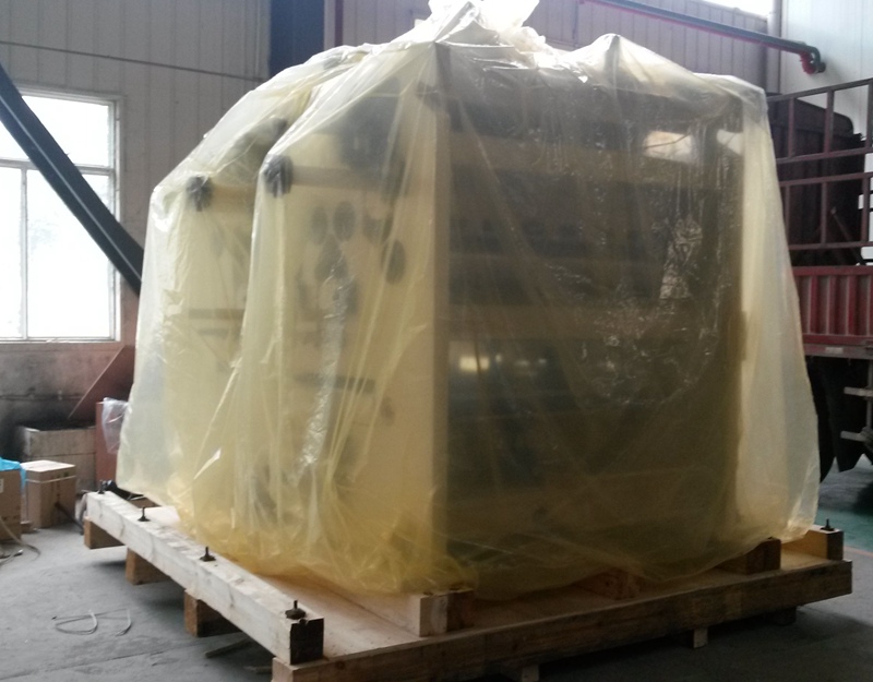 中型機(jī)械設(shè)備內(nèi)包裝 中型機(jī)械設(shè)備內(nèi)包裝