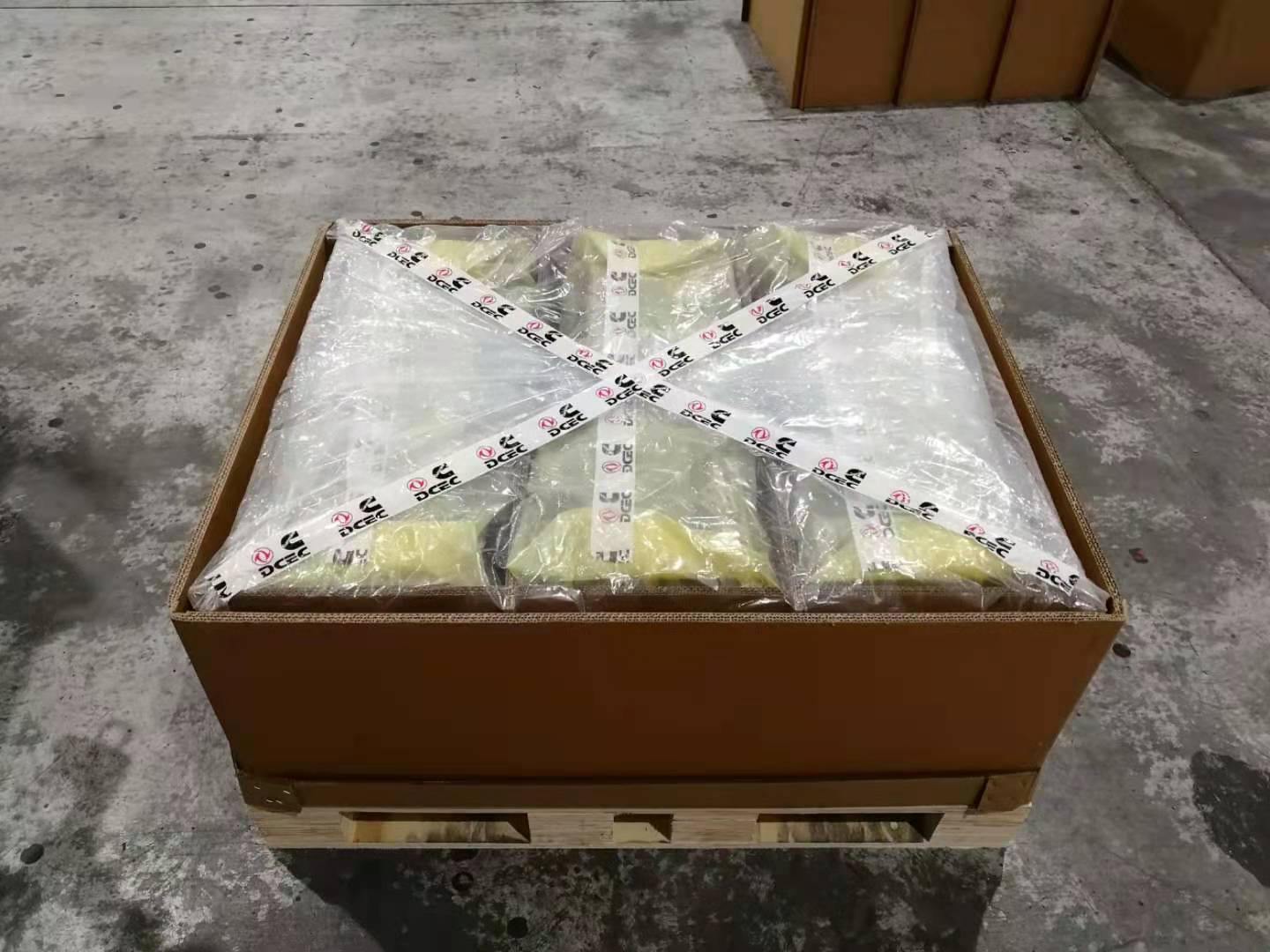 6C缸體紙箱包裝1 6C缸體紙箱包裝1